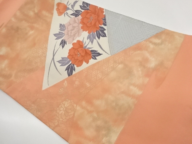 切り嵌め風牡丹に菊・子持ち亀甲・菱模様織出し名古屋帯